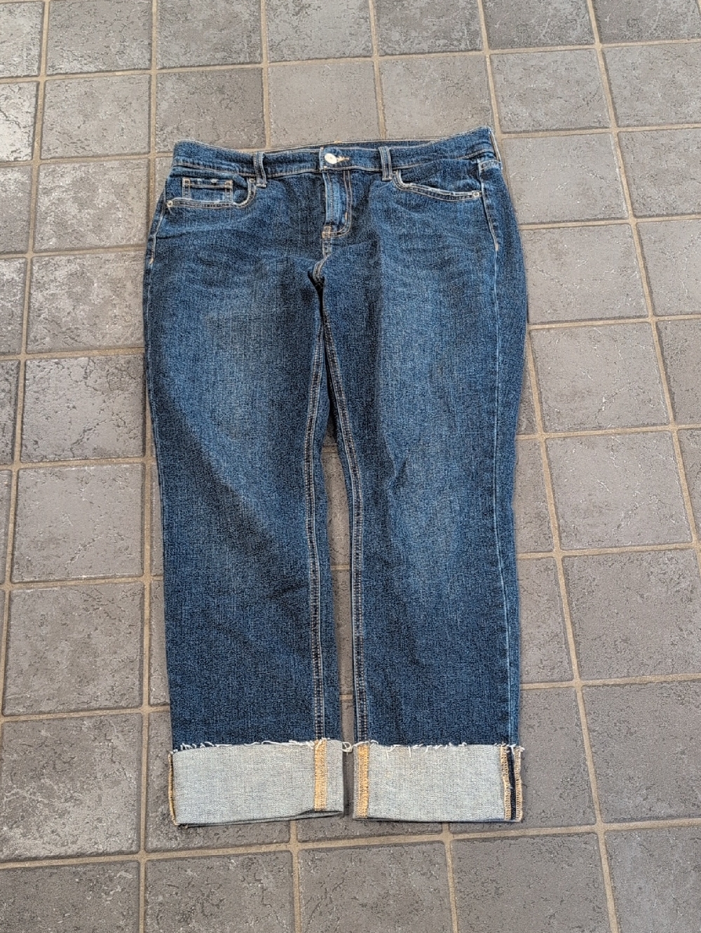 Women's Size 6 Old Navy Boyfriend Jeans